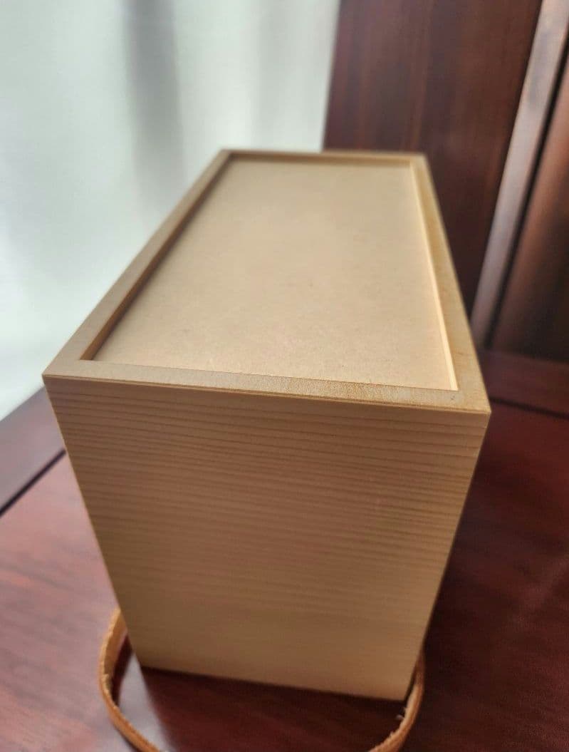 北欧暮らしの道具店 「道具も気持ちも整うメイクボックス」　②