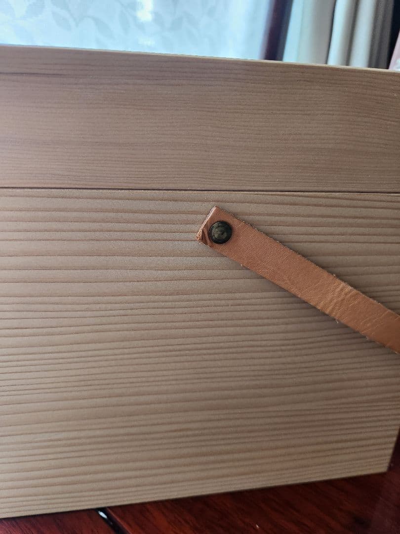 北欧暮らしの道具店 「道具も気持ちも整うメイクボックス」　②