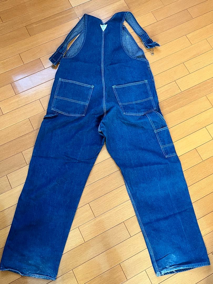 OshKosh ダークブルー デニムオーバーオール