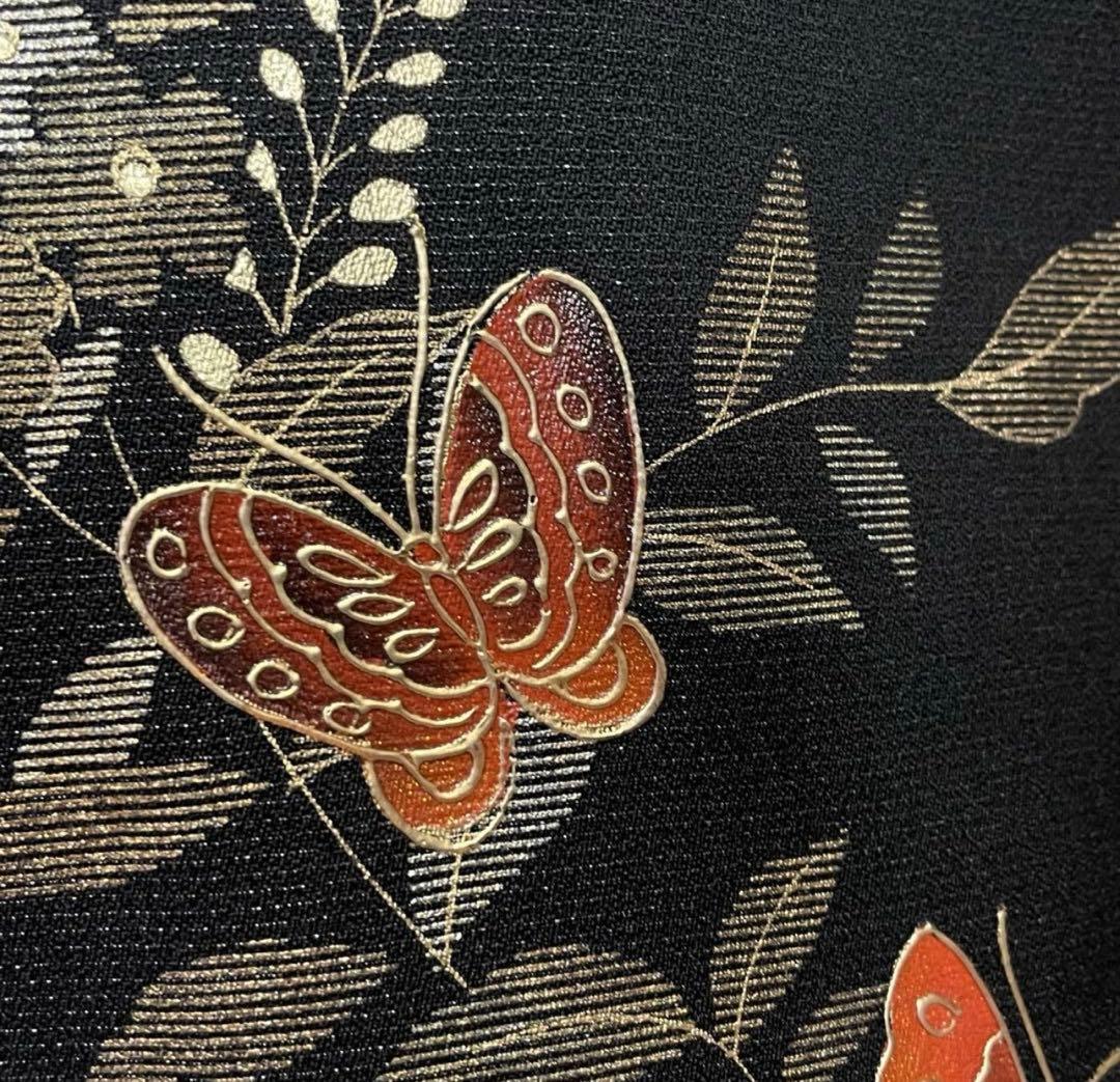訪問着　黒　蝶々　金彩　正絹　着物　袷　美品