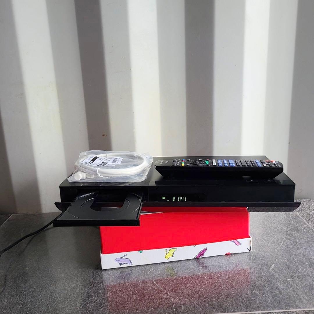 797美品！パナソニック 最高性能ブルーレイディスクレコーダー2TB 3チューナ