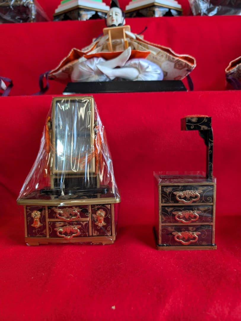 送料込【3出品全て落札必須 2/3】ひな人形 7段 15人飾り 40号（装飾品）