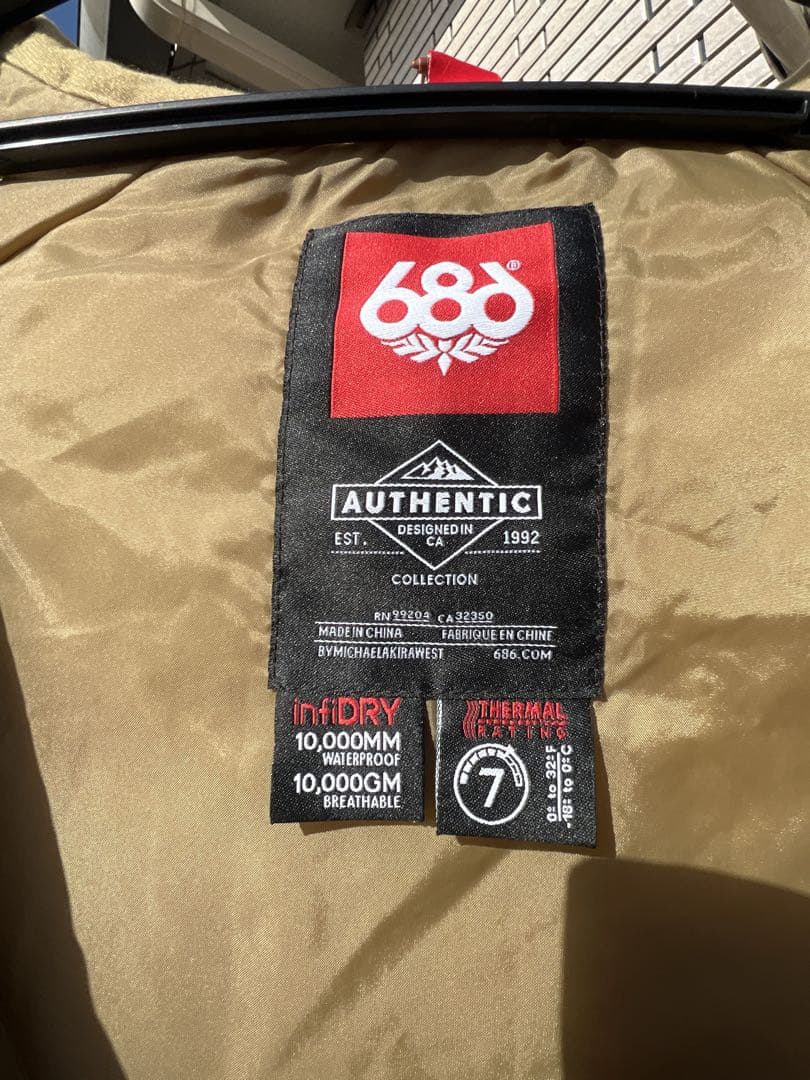 新品未使用　686 シックスエイトシックス