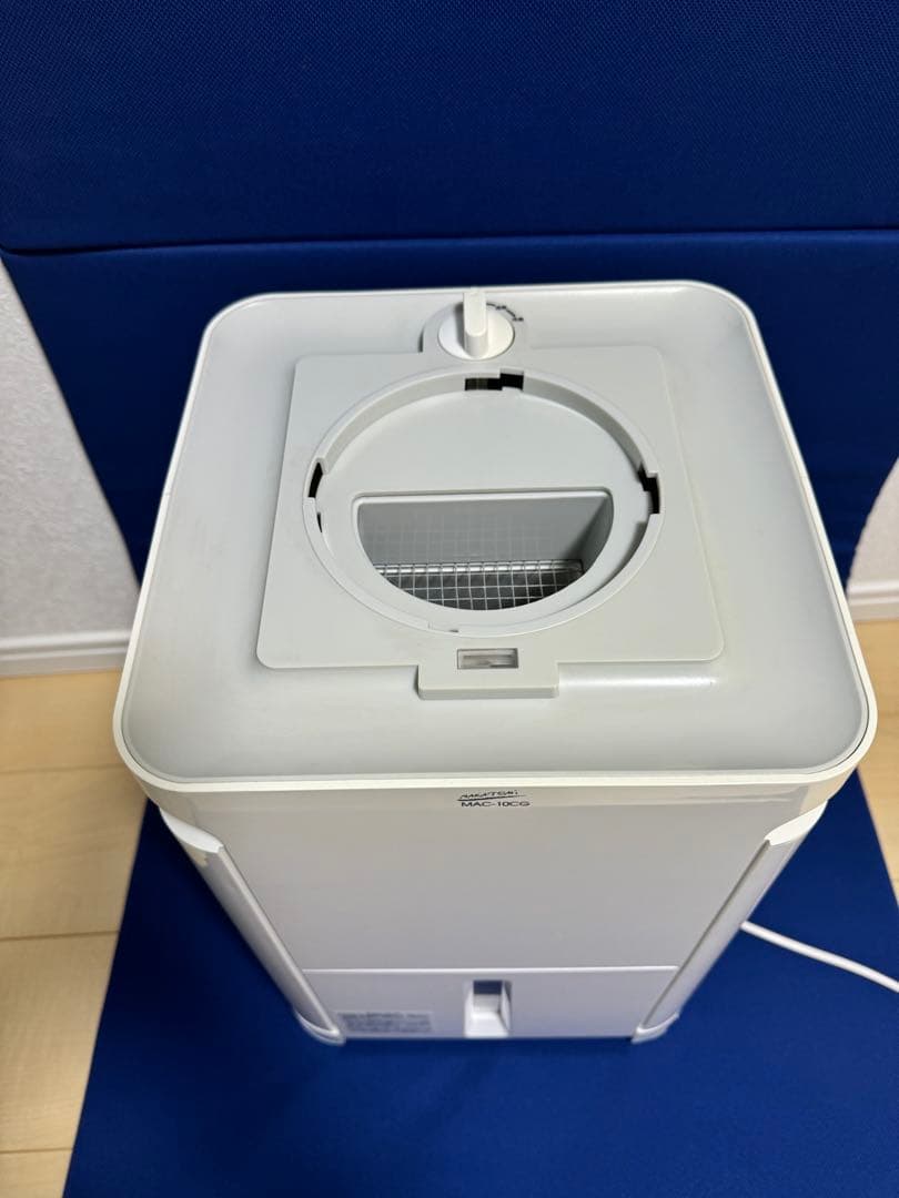 小型スポットクーラー　ミニクーラー　冷風扇 ナカトミ　MAC-10CG