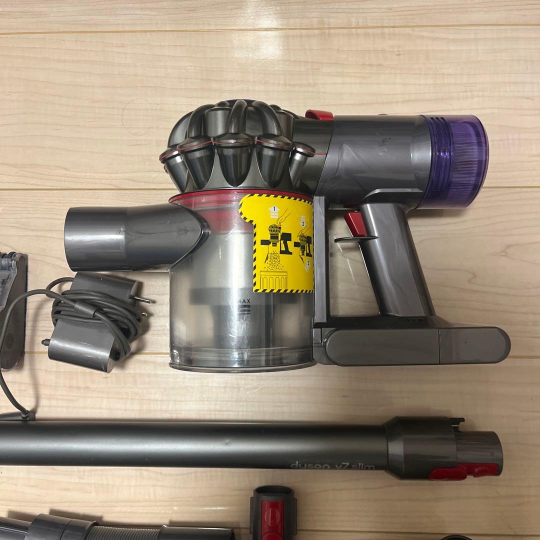 ⑥ すぐ使える！動作品！dysonダイソンコードレスクリーナー純正SV10K