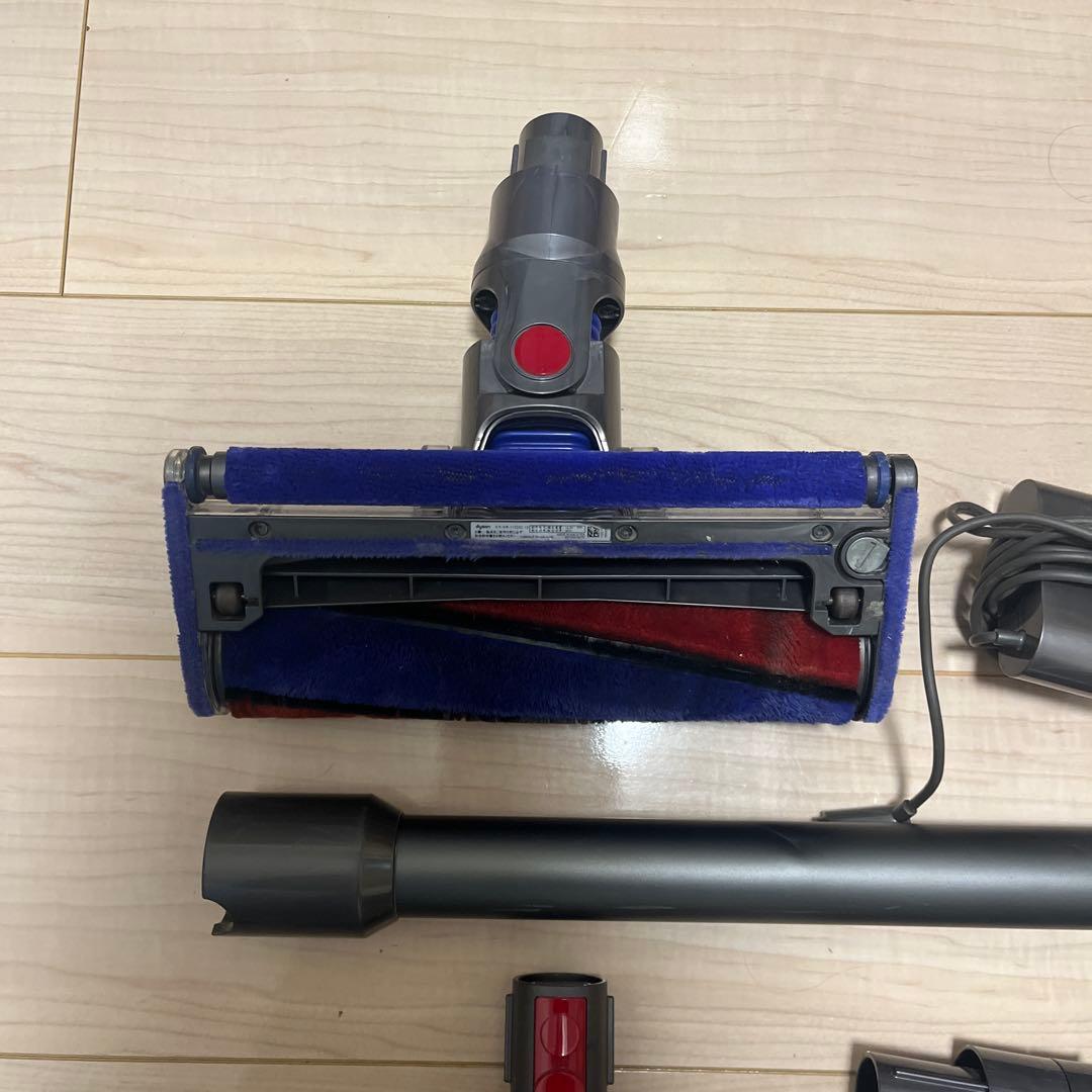 ⑥ すぐ使える！動作品！dysonダイソンコードレスクリーナー純正SV10K