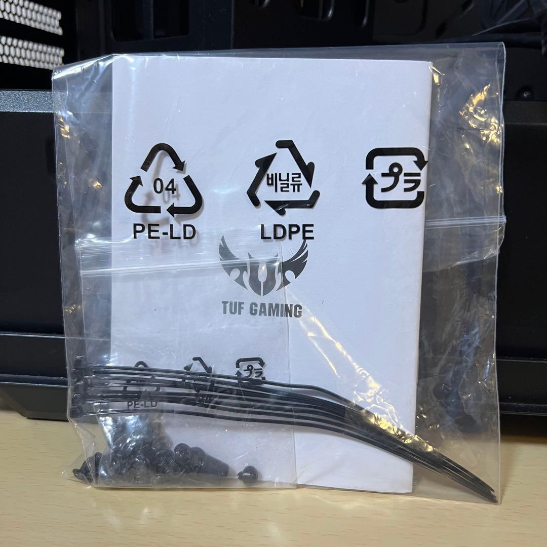 ASUS GT301 ケース & CORSAIR RM850x セット