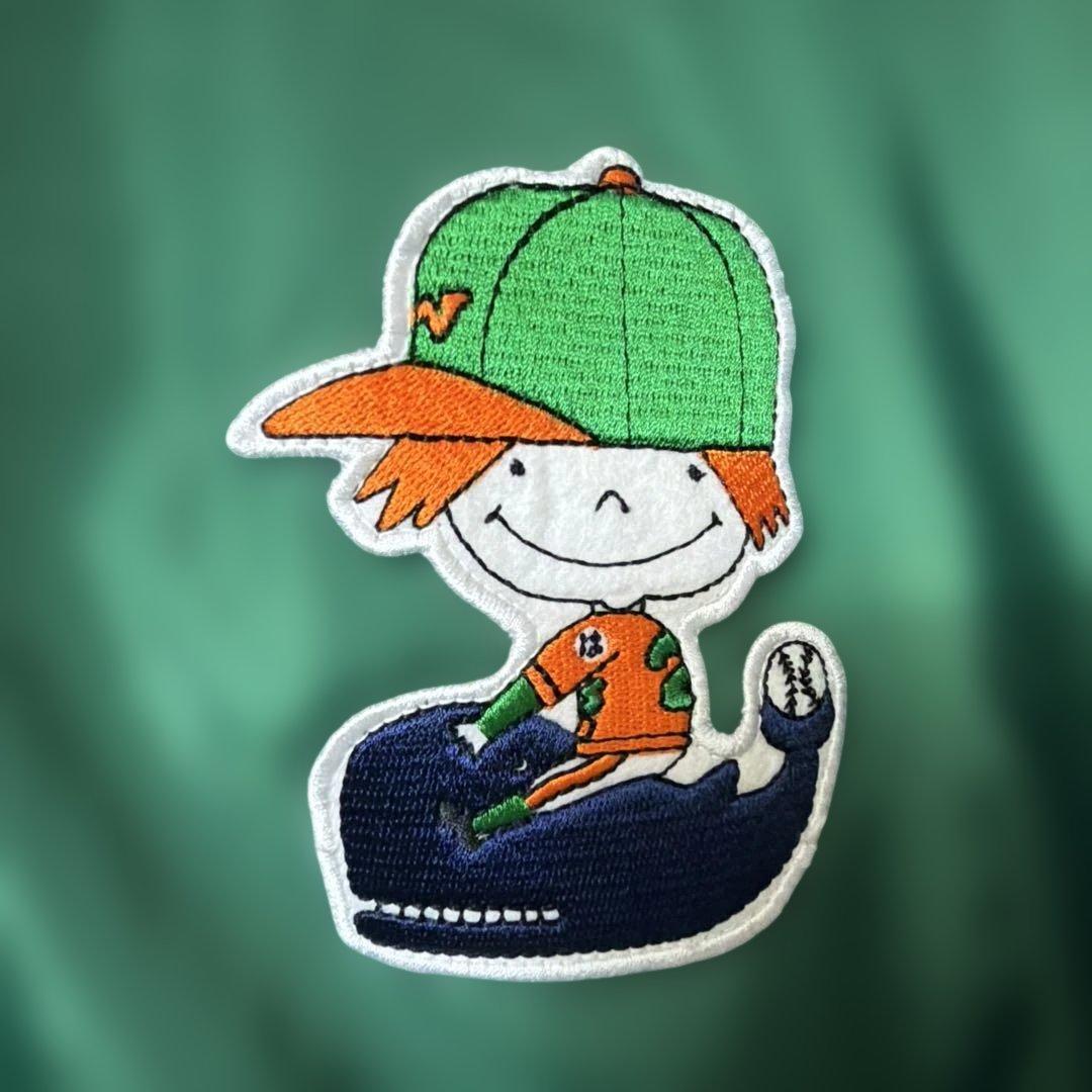 大洋ホエールズ　ナイロンジャケット　ベイスターズ　70周年　ウエア