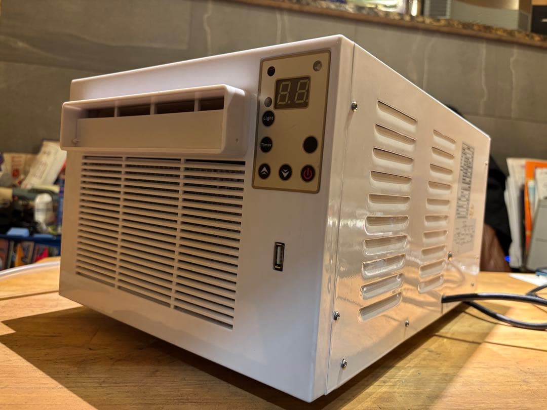 窓用ミニエアコン デジタル表示 キャンピングカー　ポータブルエアコン