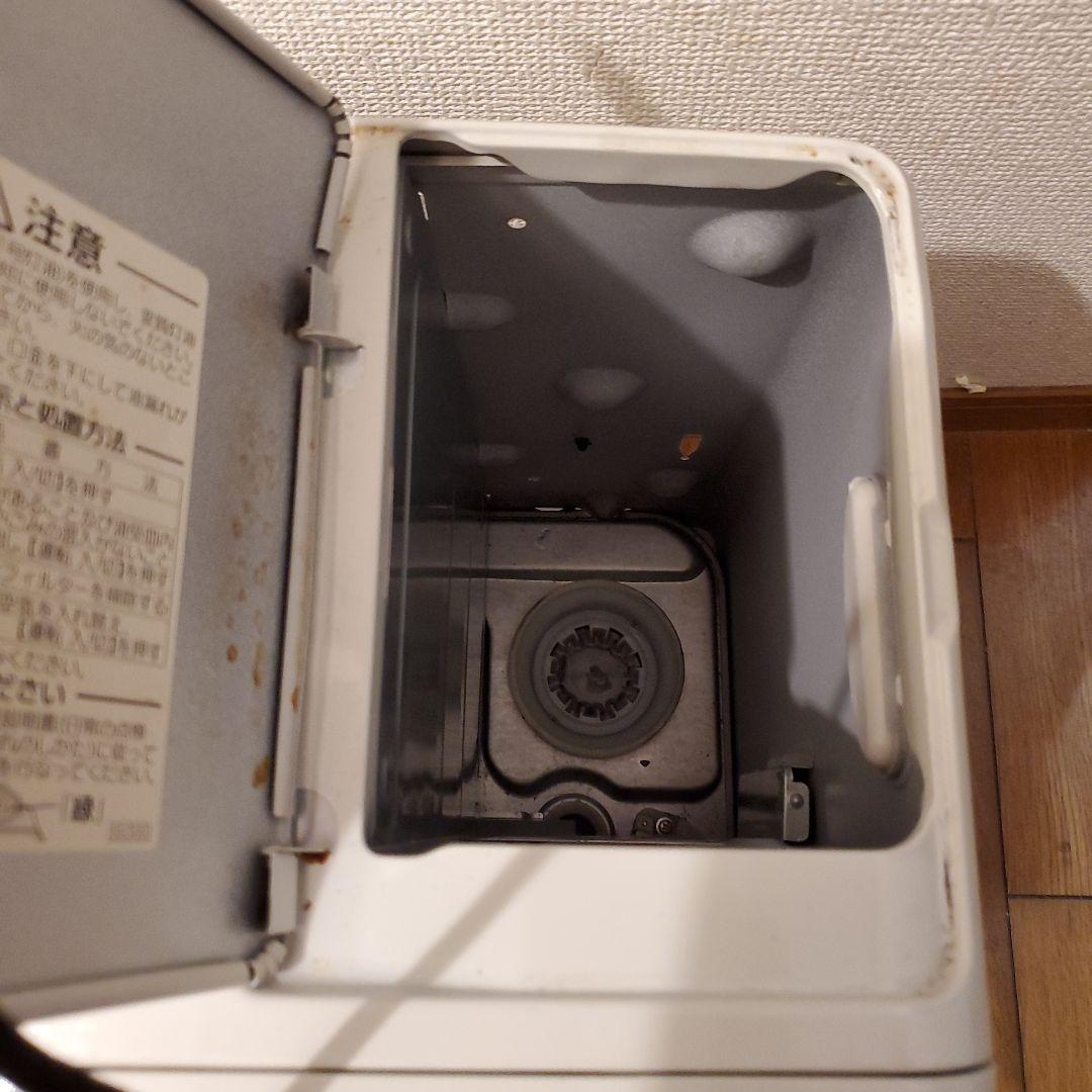 ダイニチ 石油ファンヒーター ブルーヒータ－　動作品　わりかし綺麗　即暖まります