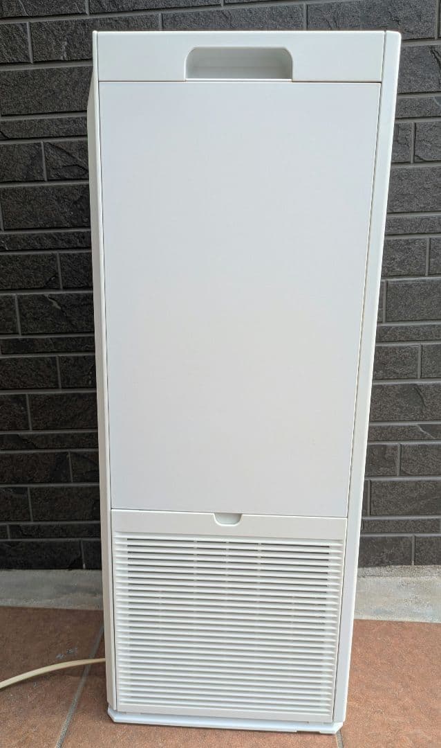 DAIKIN　加湿機能付き空気清浄機 MCK55WKS-W 2020年式