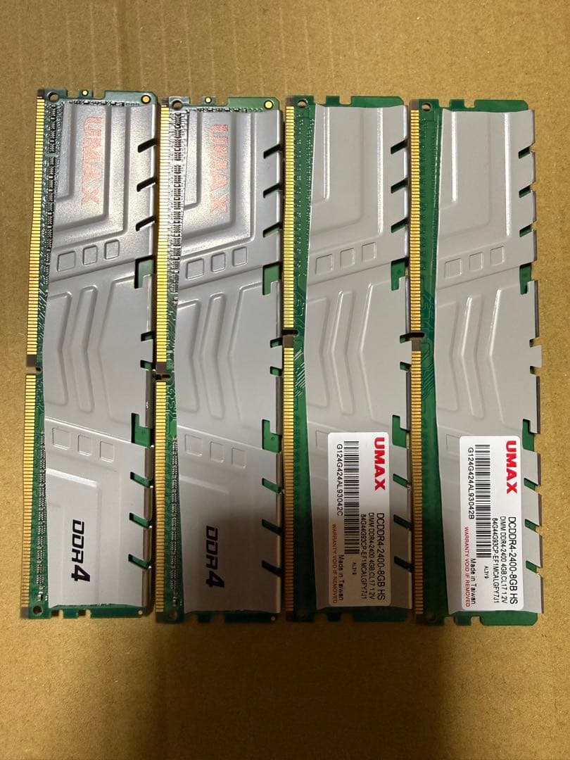 UMAX DDR4 メモリ 4枚セット　合わせて16GB