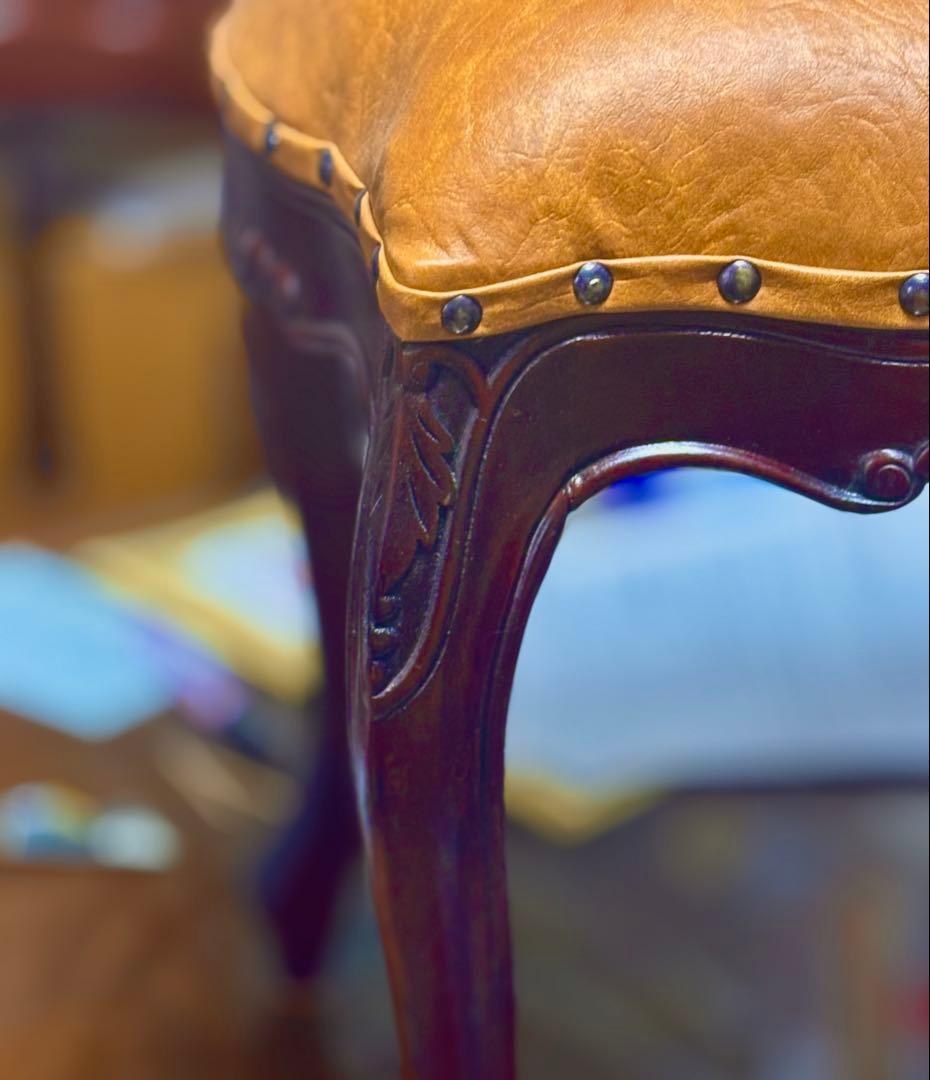 お値下げ！　最後の一脚　マホガニー　ロココ調　猫脚スツール　PVCブラウン　新品