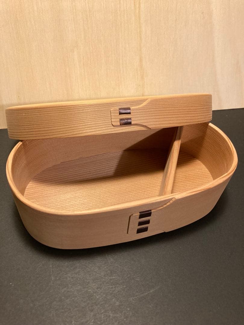 【新品　未使用】大館　曲げわっぱ　弁当　鎌田曲げわっぱ製　●貴重な天然秋田杉使用