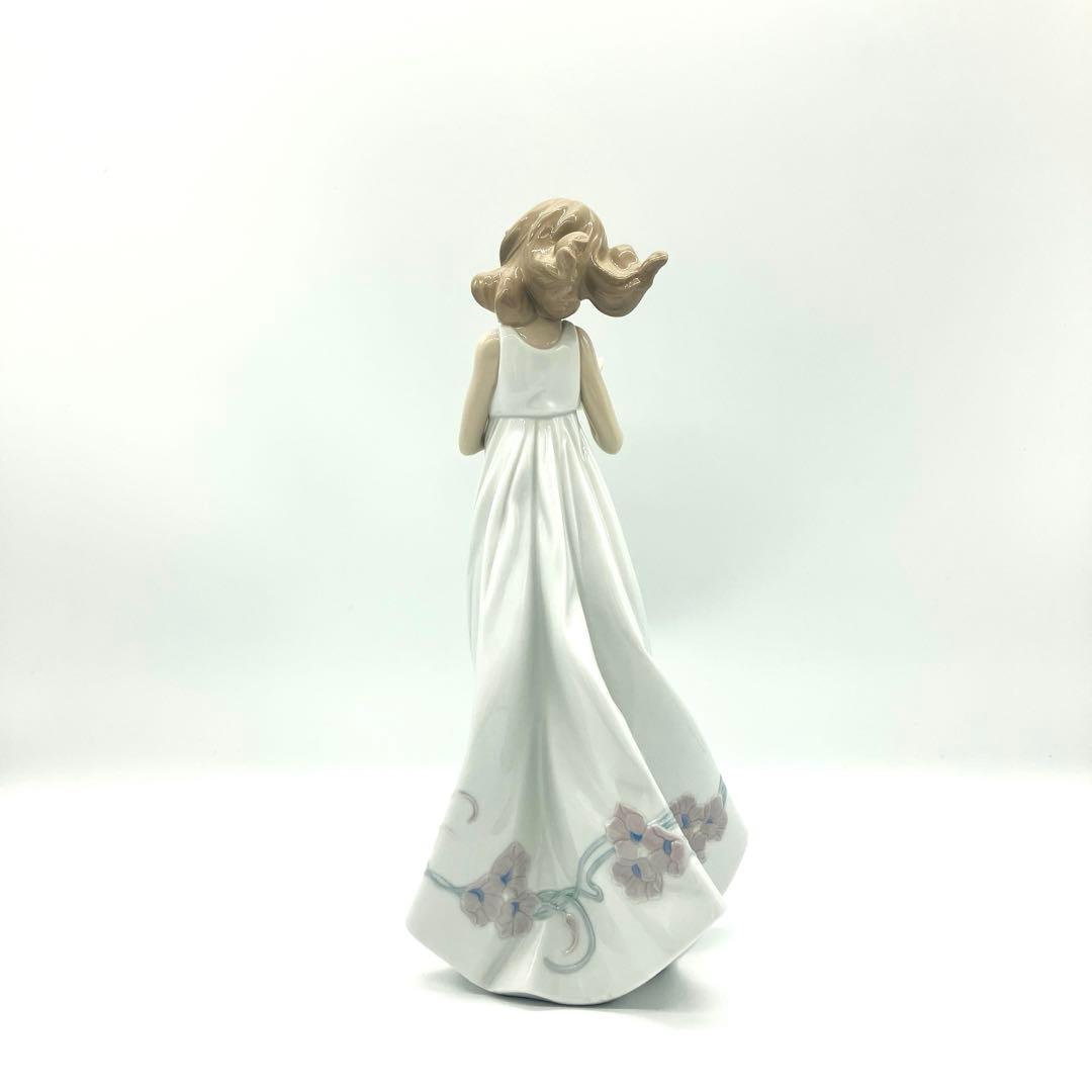 定価66,000円　リヤドロ LLADRO 私の宝物　6777 訳あり美品