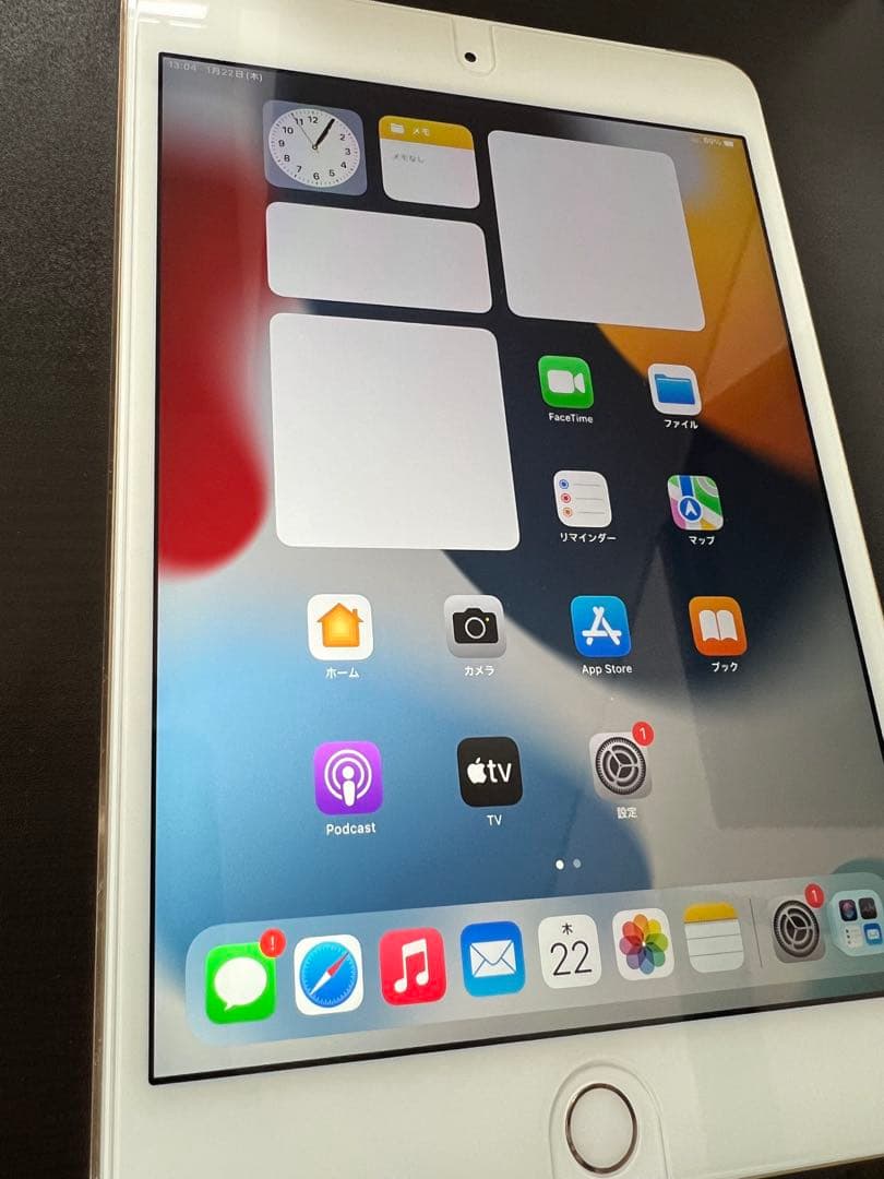 Apple iPad mini4 ゴールド docomo cellular
