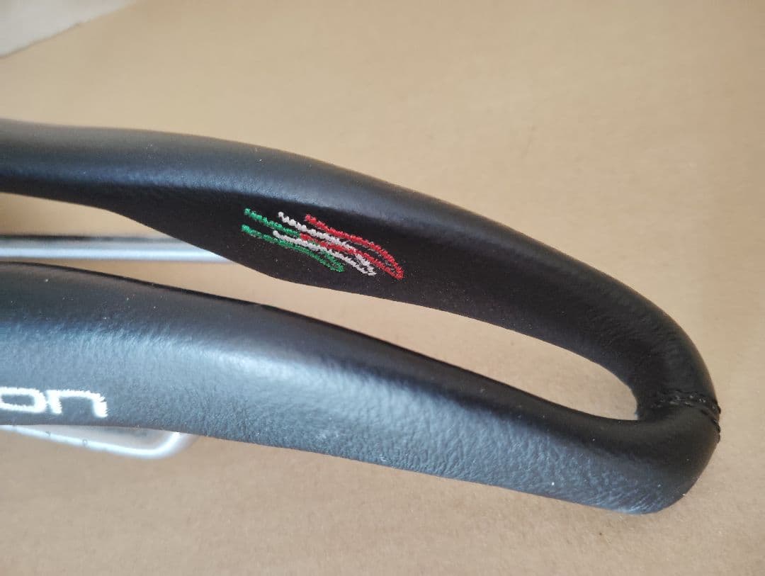SELLE SMP セラ エスエムピー EVOLUTION 黒色 中古美品
