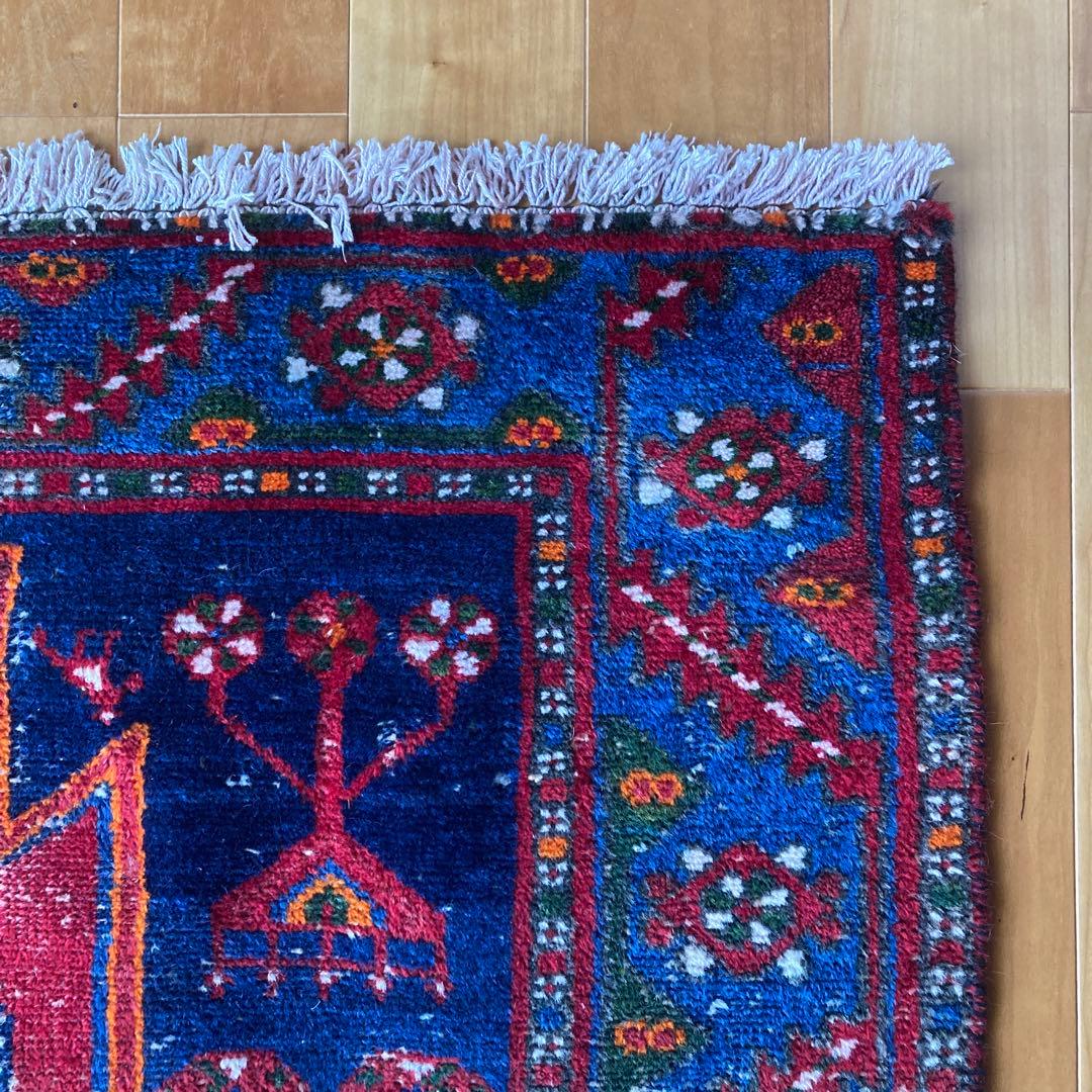 ヴィンテージラグ　トライバルラグ　ハマダン　メダリオン