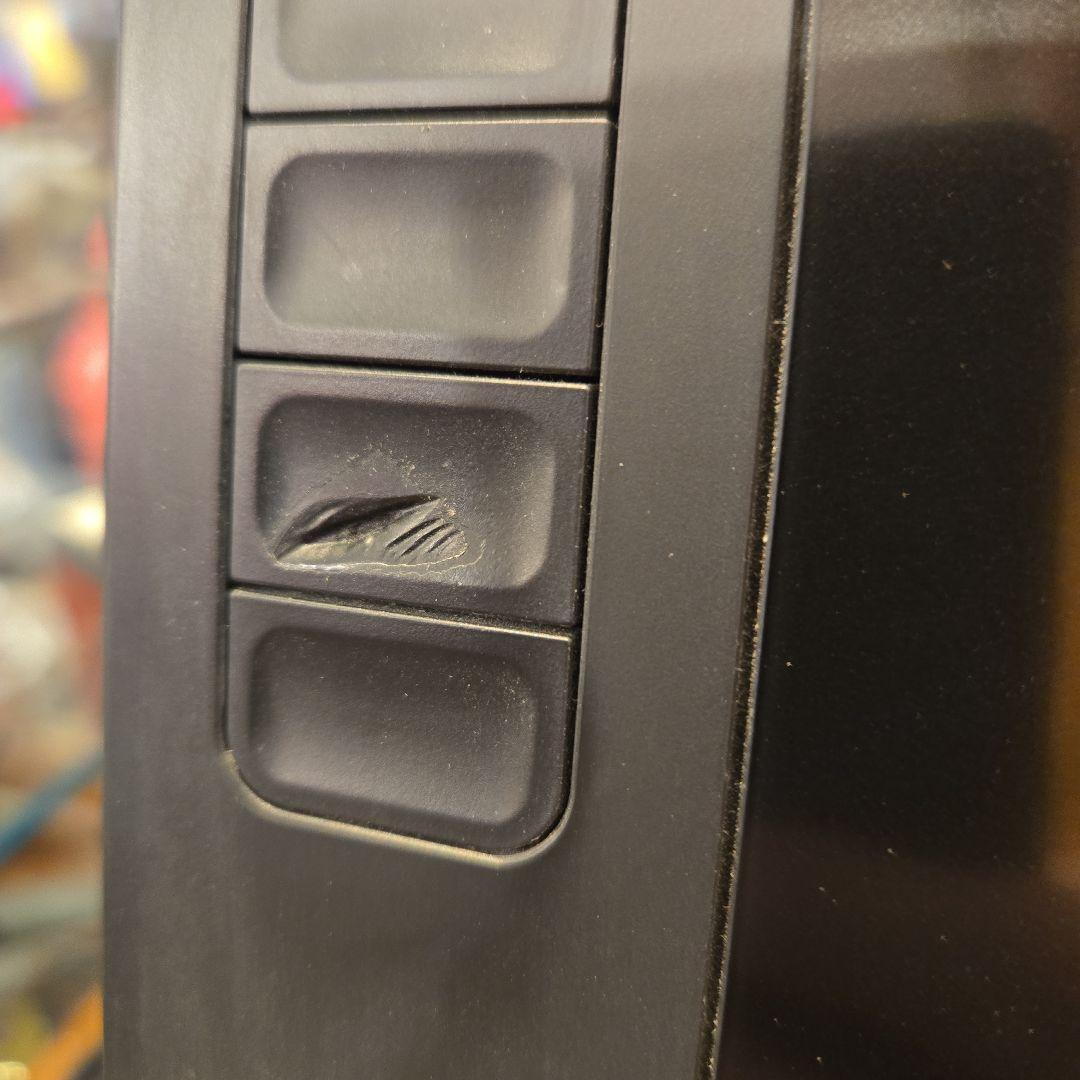 【E】Wacom 液晶タブレット Cintiq 22HD DTK-2200