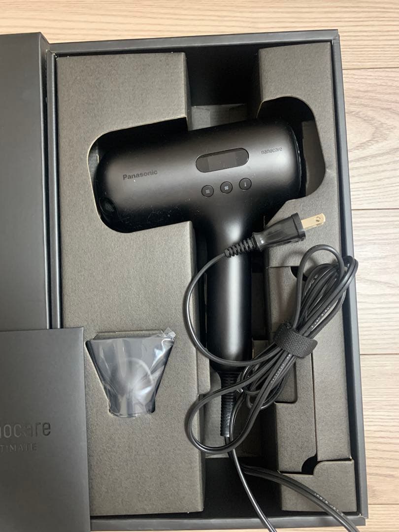 【25年製】Panasonic nanocare ULTIMATE ドライヤー