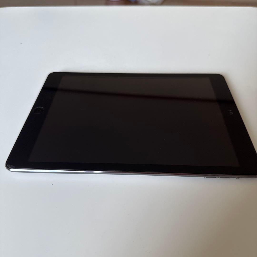 iPad Air 第1世代 64GB スペースグレイ Wi-Fiモデル