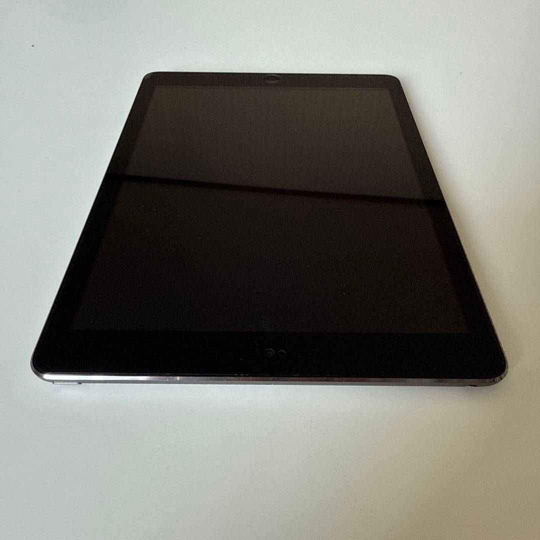 iPad Air 第1世代 64GB スペースグレイ Wi-Fiモデル