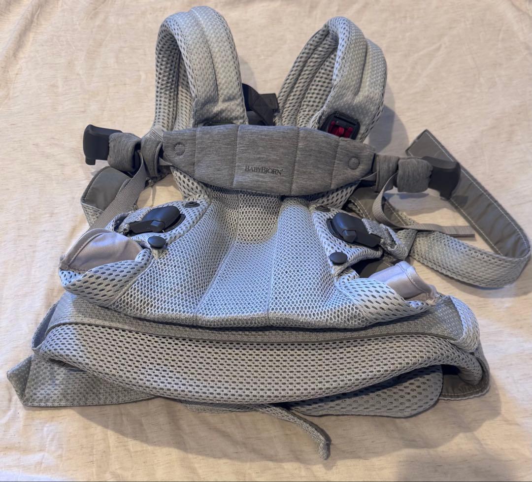 新品に近い　ベビージョルン　抱っこ紐