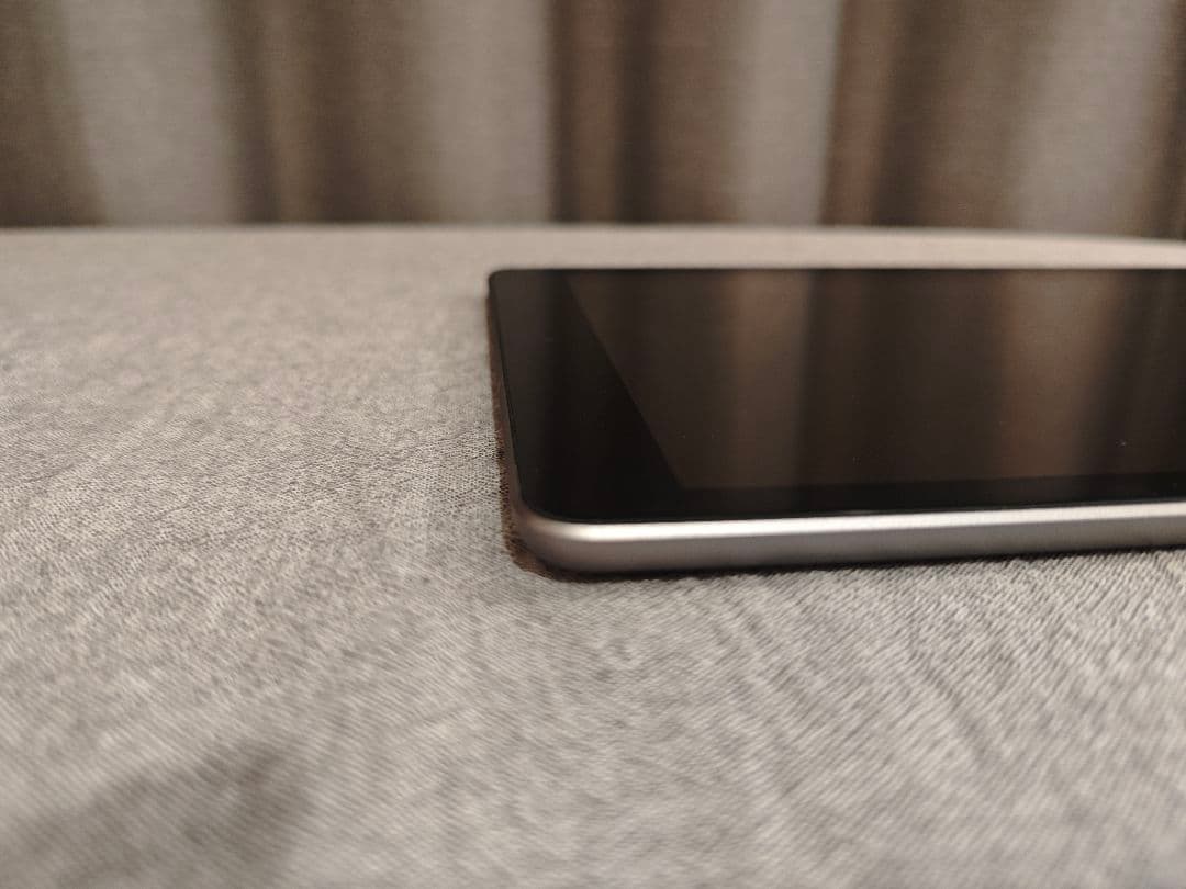 【美品】iPad本体 第6世代 128GB Wi-Fiモデル スペースグレー