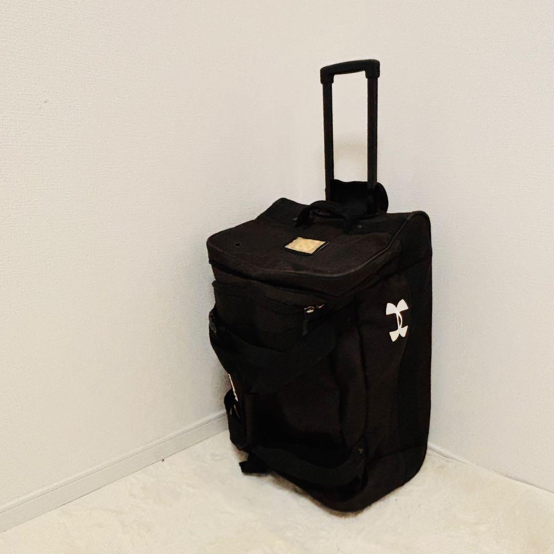 UNDER ARMOUR キャリー　バッグ アンダーアーマ