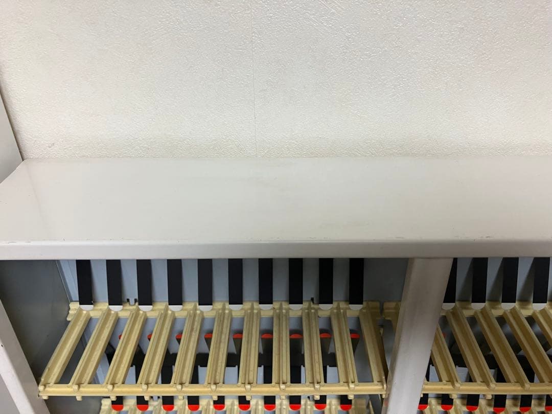 cassette city カセットテープ 収納ラック　棚 100本収納