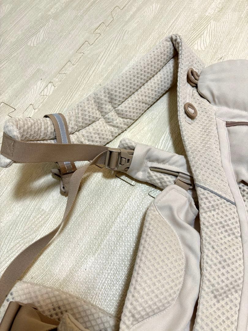 エルゴベビー OMNI Breeze オムニブリーズ　ナチュラルベージュ