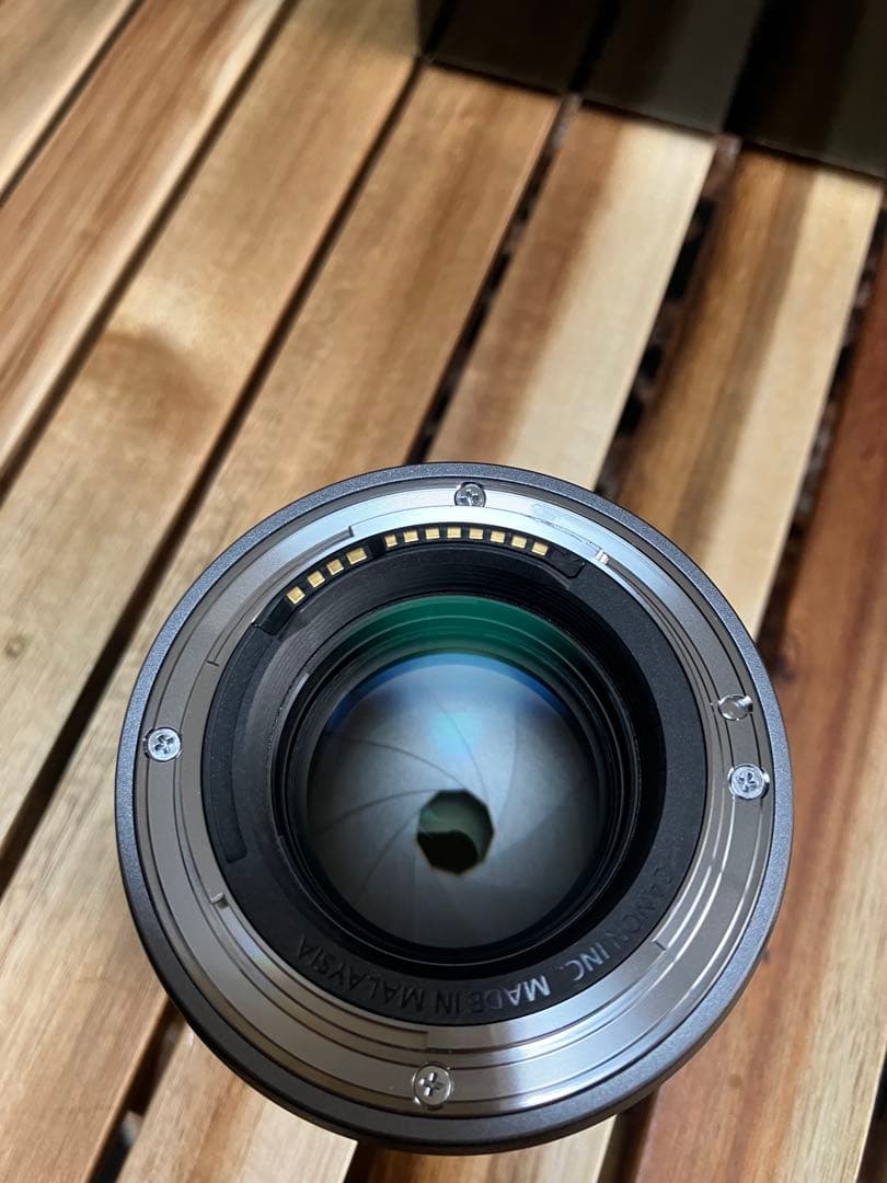 デジタルカメラ Canon EOS R8 + RF 45mm f/1.2 STM