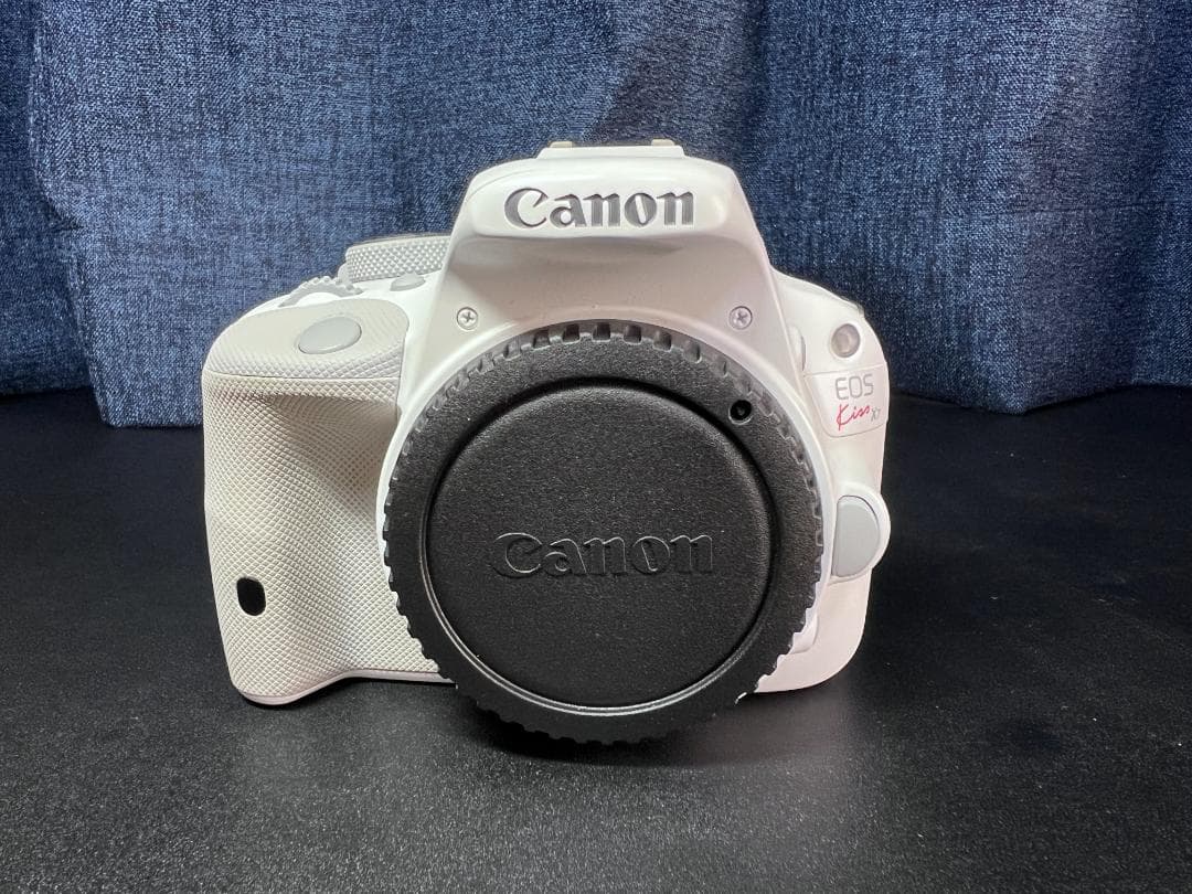 【美品】Canon EOS Kiss X7 ホワイト（レンズ2個、外箱など）