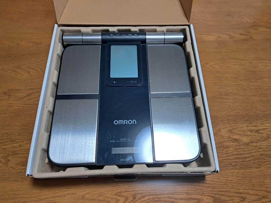 オムロン 体重 体組成計 カラダスキャン ブラック KRD-703T
