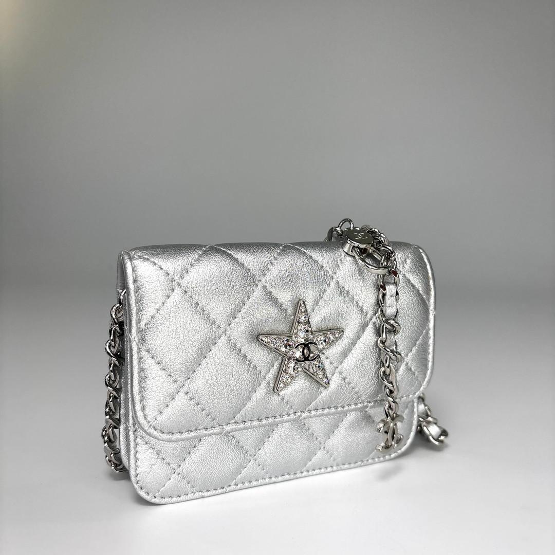 新品未使用 シャネル マトラッセ スターモチーフ ショルダーバッグ レディース