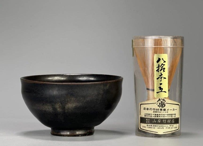 高麗～李朝時代　黒高麗　茶道具　黒釉茶碗　抹茶碗　朝鮮古陶磁