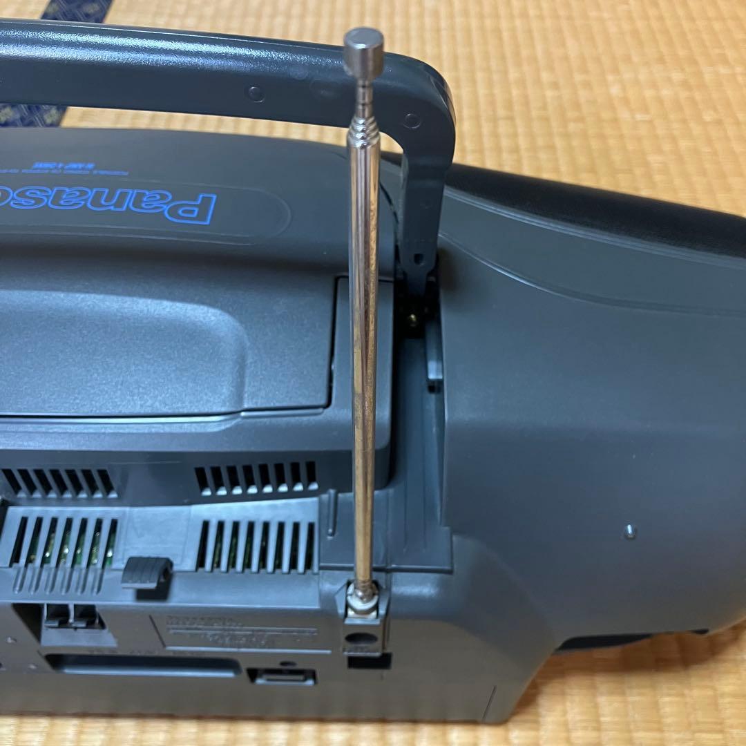 【期間限定 送料無料】Panasonic CDラジカセ本体 RX-DT75