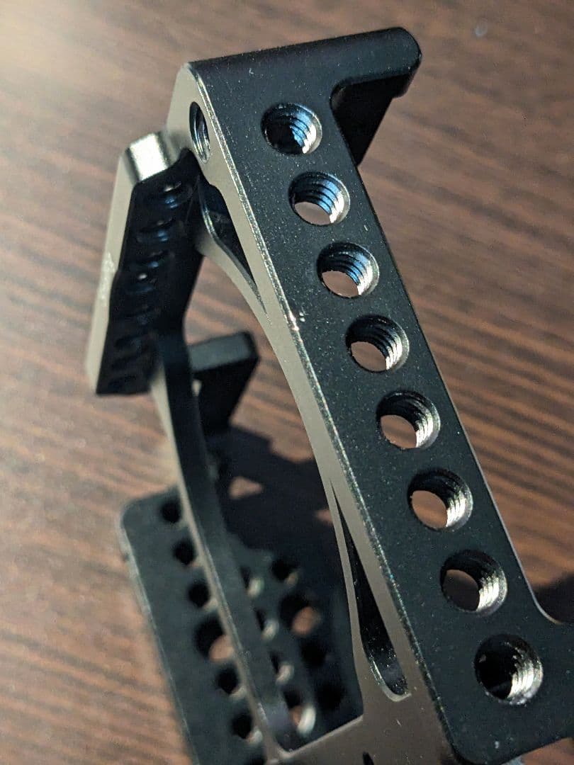 Sony α6300 ILCE-6300L パワーズームレンズキット ケージ付