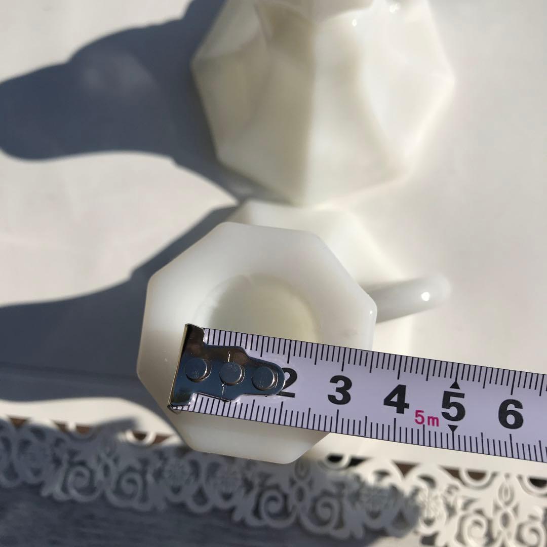 ミルクガラス　アンティーク　燭台　キャンドルスタンド　キャンドルホルダー　雑貨