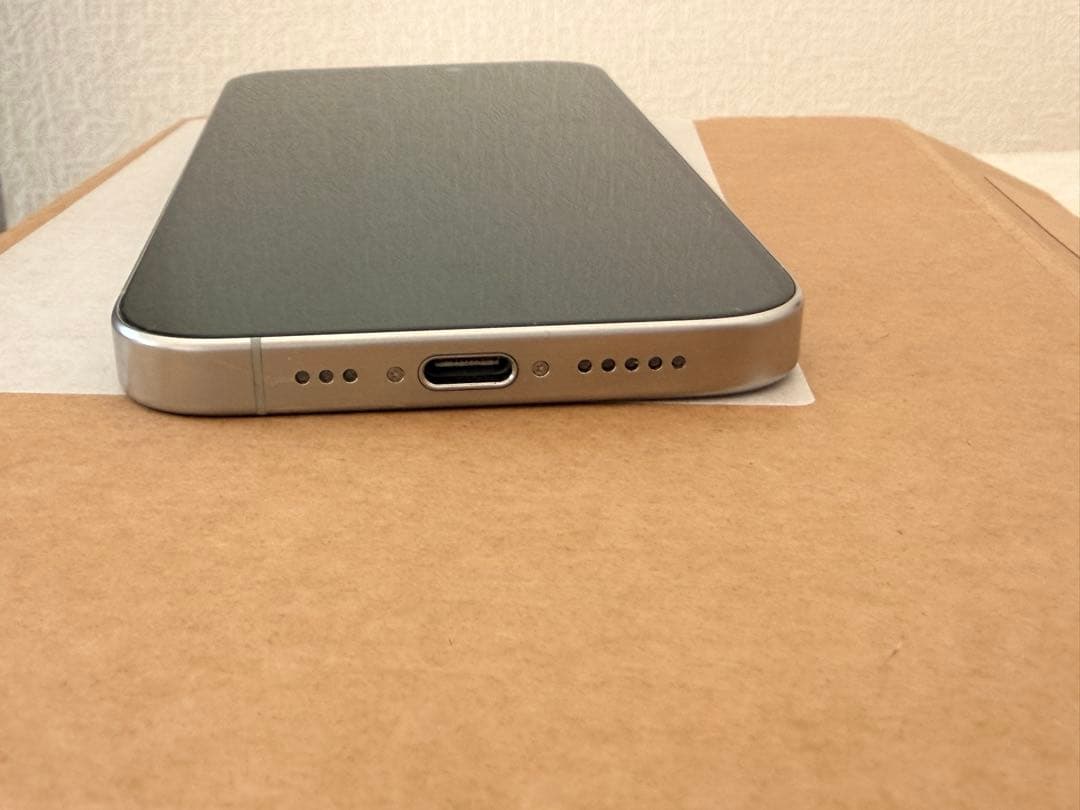 iPhone15Pro / 128GB / ホワイトチタニウム