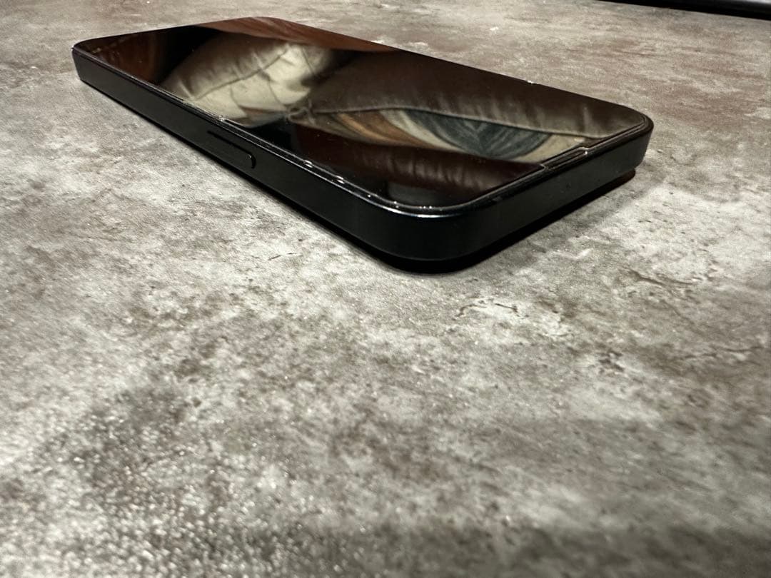 iPhone 13 128GB バッテリー80% SIMフリー