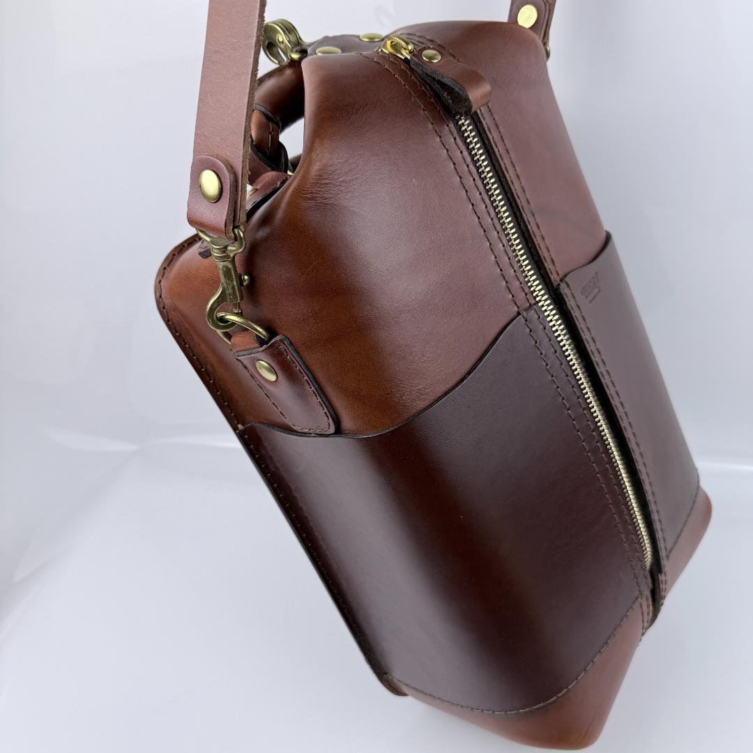 美品 HERZ カブトムシ 2way ショルダーバッグ M 革鞄 40th