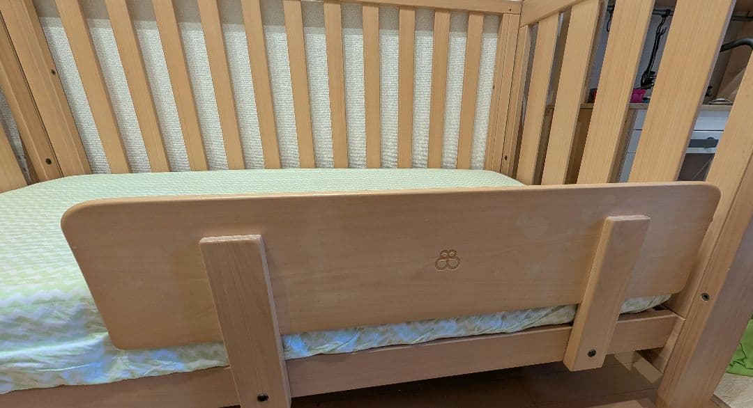 Boori スレイ アーモンド 6歳まで使用可能 ベビーベッド