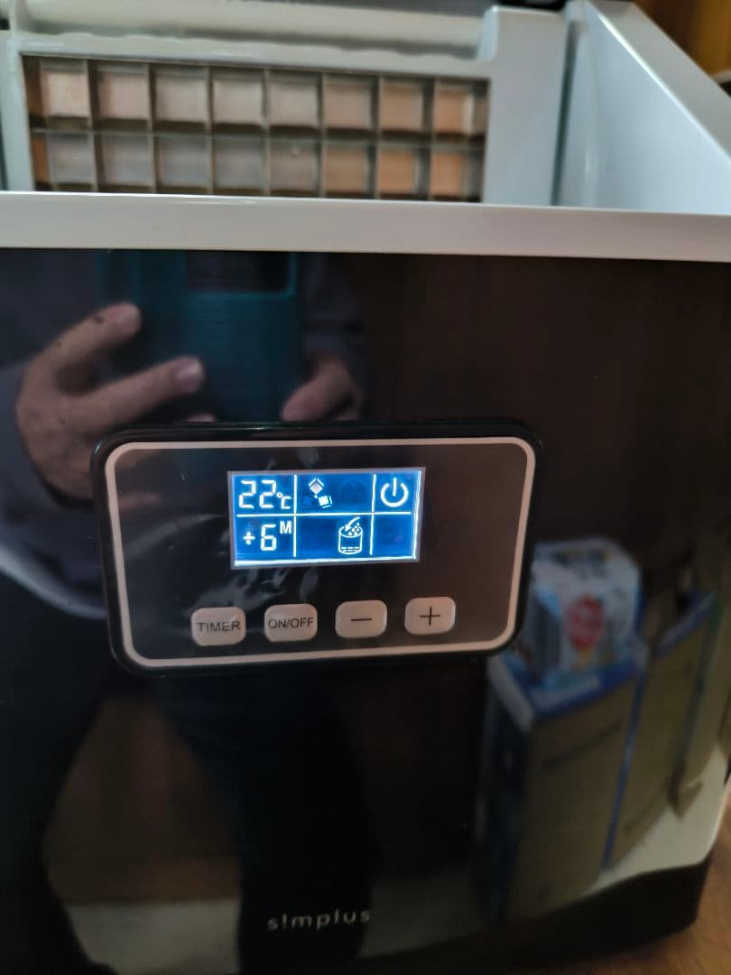 2022年製　シンプラス 製氷機 自動洗浄機能付き 家庭用 SP-CE02