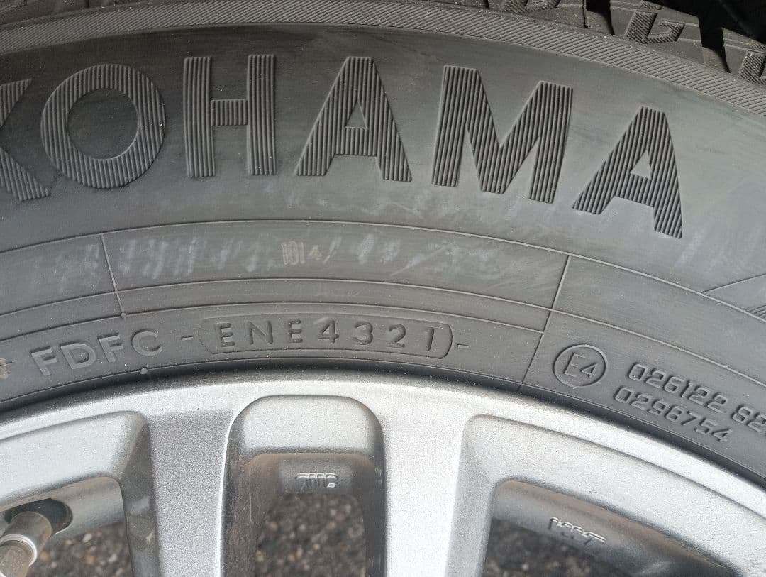 【りちすけ】アイスガード6 225/60R17 ホイールセット