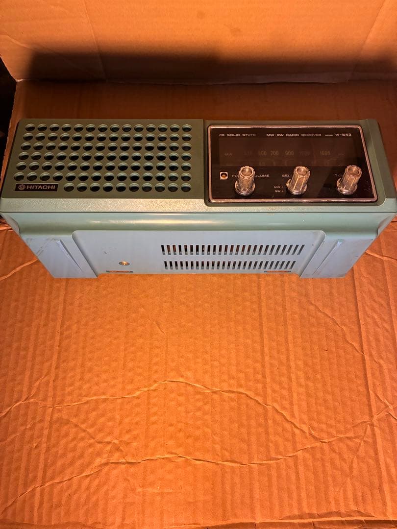 W-543 MW/SWラジオ受信機　HiTACH