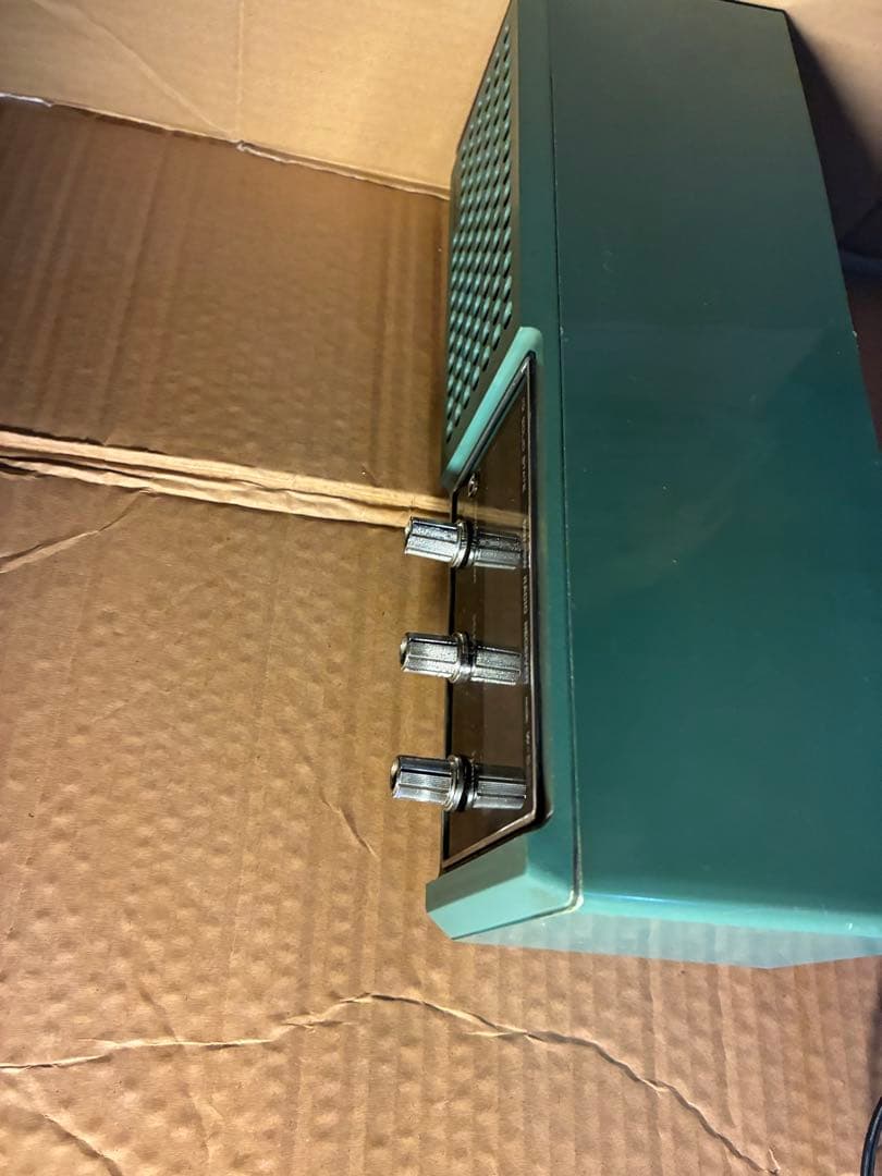 W-543 MW/SWラジオ受信機　HiTACH