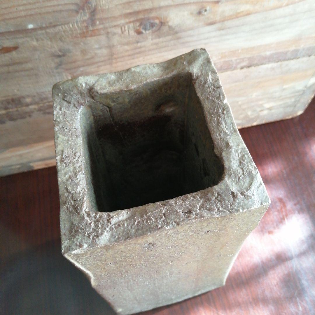 瀬戸焼　谷口祥八　灰釉梅文花瓶　27cm