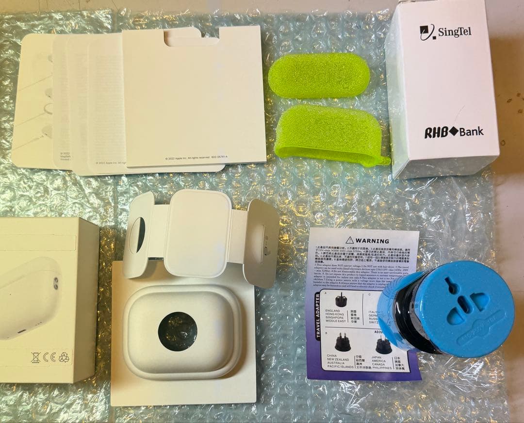 こ*ろ様 AirPods Pro 第2世代 Lightning ワイヤレス充電