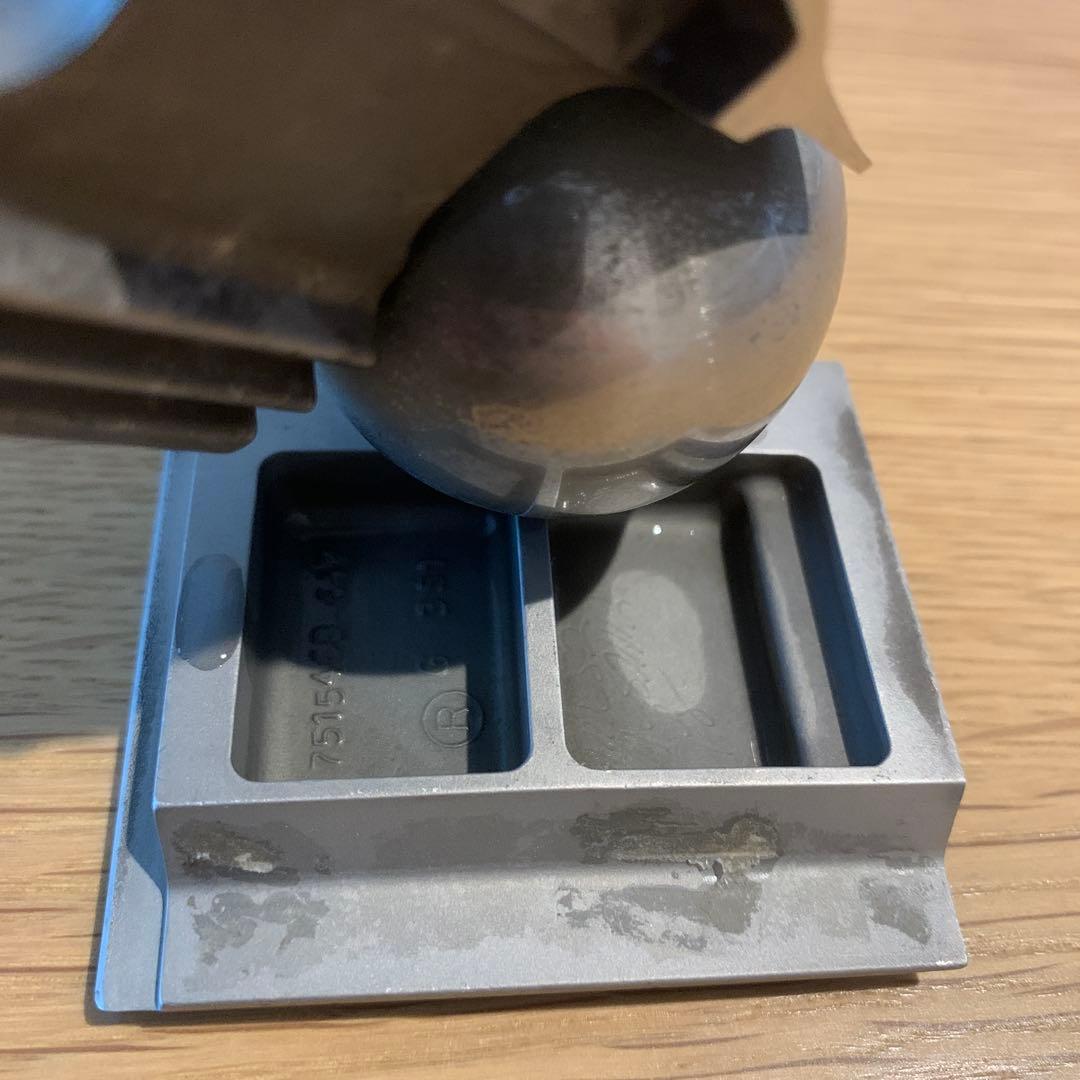 JAL 航空機部品 ミニチュア置物